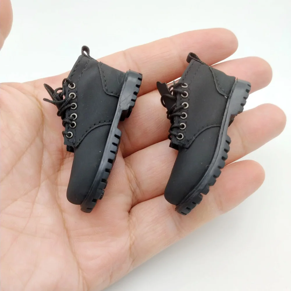 Maßstab 1:6, schwarze, trendig – Dolls Bewertung und Preis